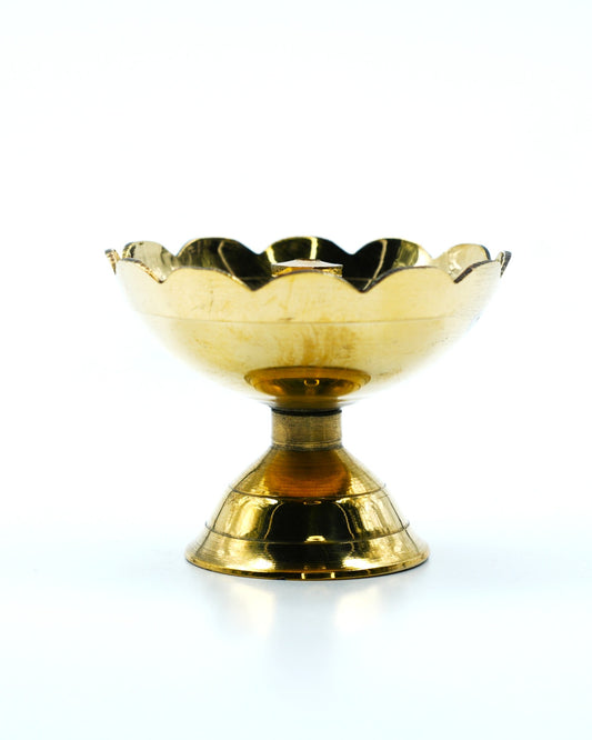 Splendidly shining tomato diyas in small medium and big sizes
