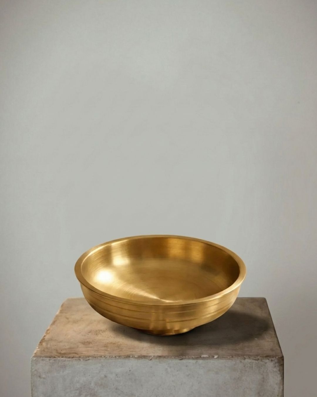 Small size heavy brass bowl