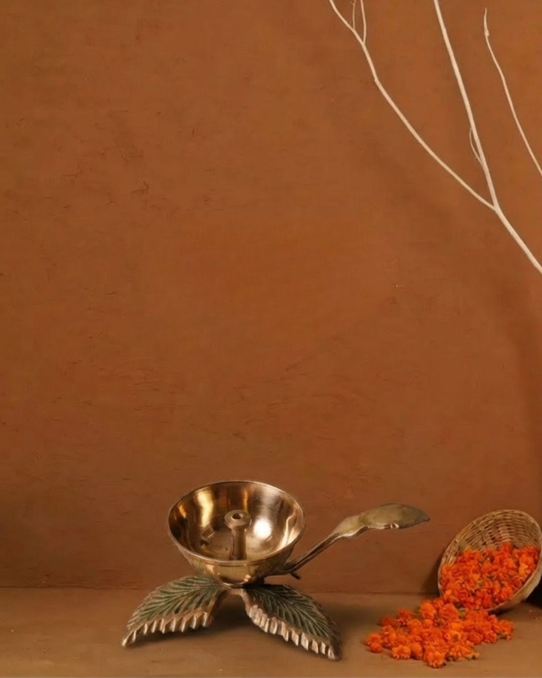Auspicious bilva Harathi made in pure brass