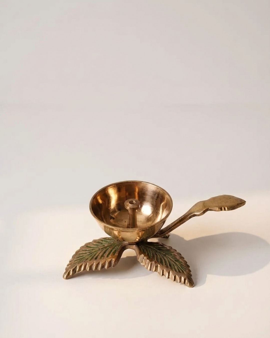 Auspicious bilva Harathi made in pure brass