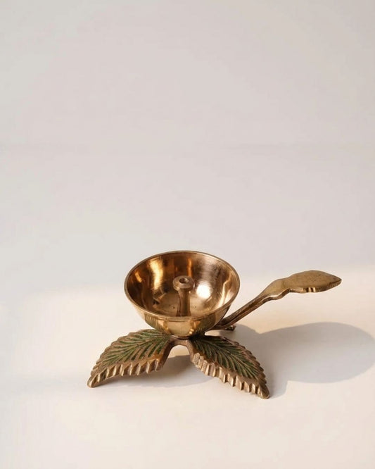 Auspicious bilva Harathi made in pure brass