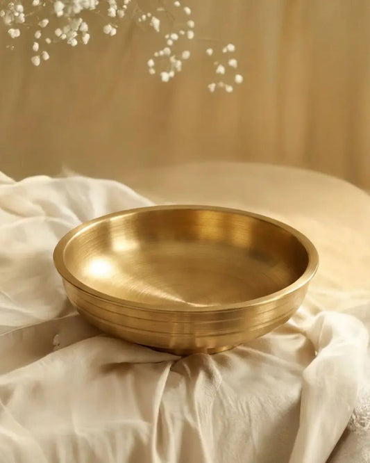 Small size heavy brass bowl