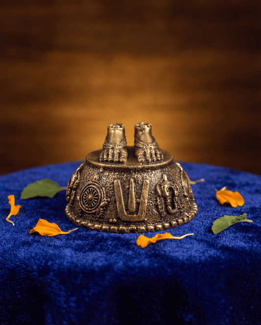 Srivari Paadaalu (1 inch)