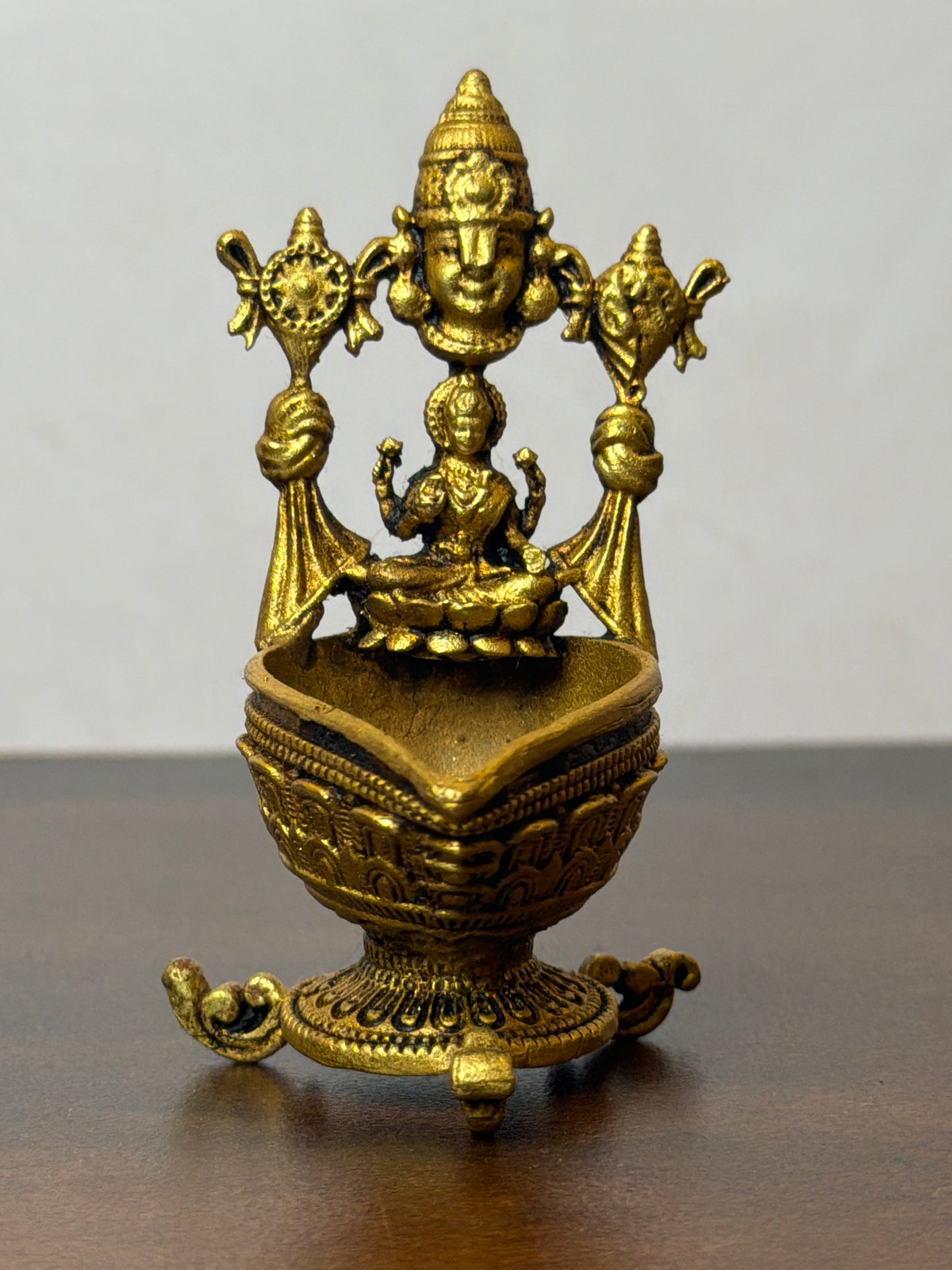 Brass Lakshmi Arch Diya – 3 inches