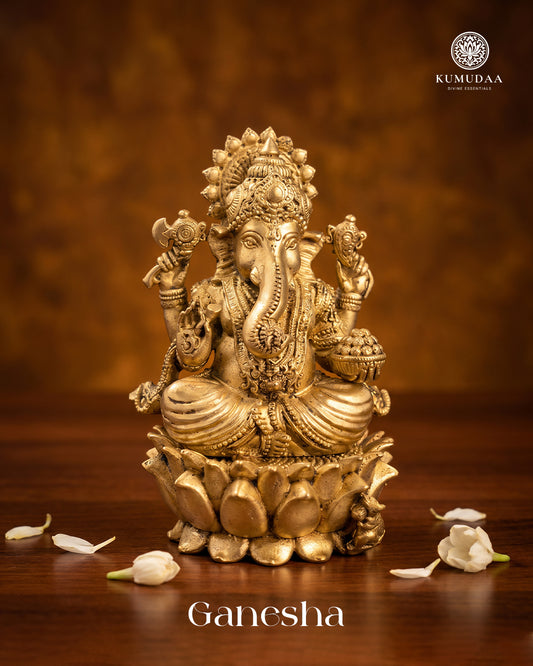 Ganesha Sitting in Lotus – 4 Inches 3D Finish Idol